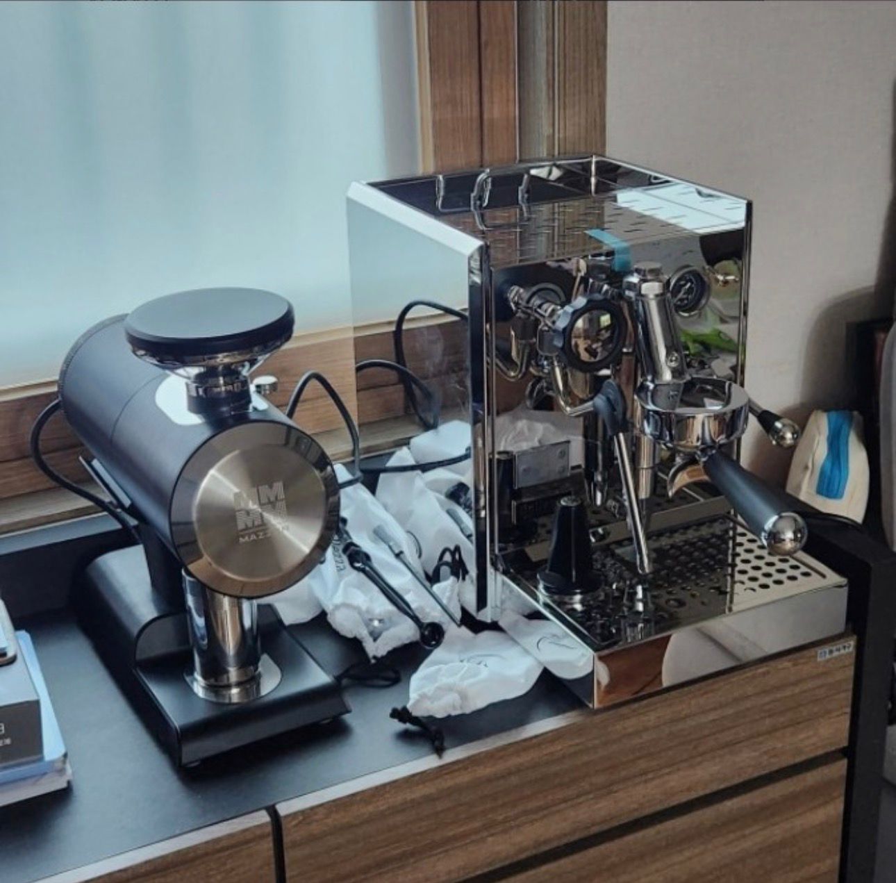 B.PLA / Belleza Chiara + MAZZER Philos / Set café maison / 220 V / expresso mais